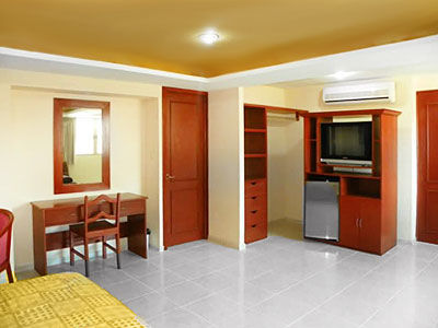 El Marques Hotel 3*